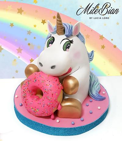 Fat Baby Unicorn - Cake by MileBian
