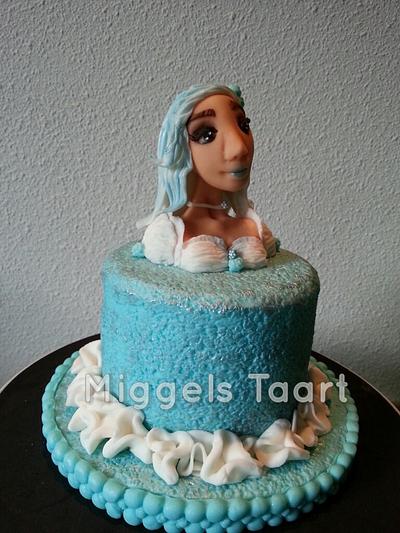 ice lady - Cake by henriet miggelenbrink