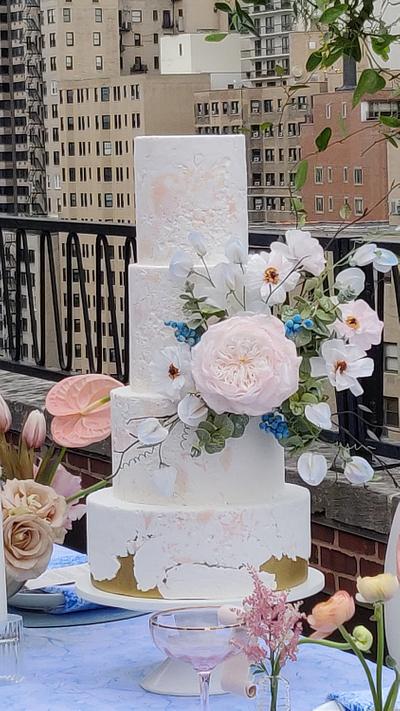 Wafer Paper Flowers - Cake by Anna Astashkina