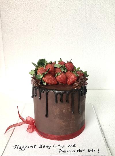 Strawberry chocolate cake... - Cake by Rebecca29