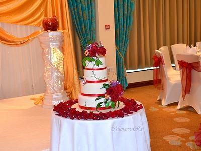 "Ruby Rose" Wedding Cake! - Cake by MunaCakes