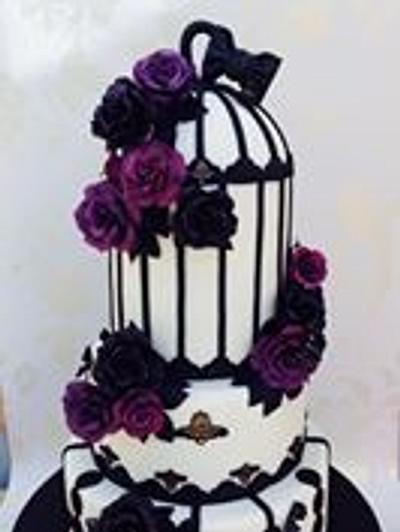 Black and purple roses w - Cake by Cakexstacy