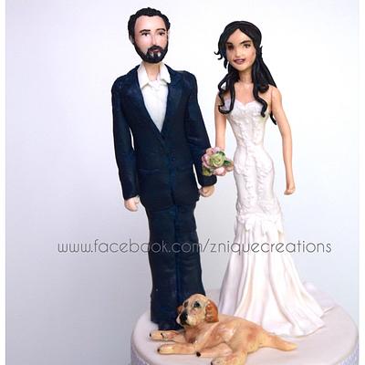 Cake topper - Cake by Znique Creations