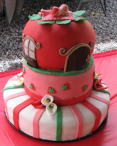 Strawberry Shortcake Baby Shower cake - Cake by Lizzie