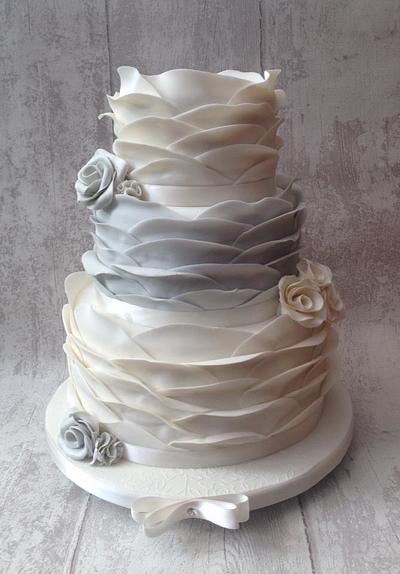 Ivory & Grey Ruffles with figures - Cake by Chocomoo