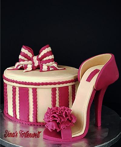 High Heel Cake - Cake by Dina's Tortenwelt 
