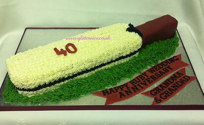 Cricket bat - Cake by Alli Dockree