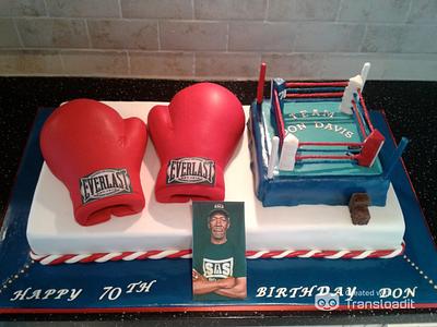 BOXING RING - Cake by Laura mansfield