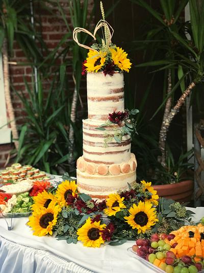 Naked sunflowers - Cake by Dozycakes