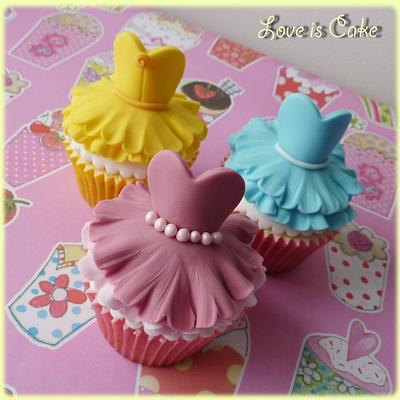 Disney Princess Cupcake Dresses - Cake by Helen Geraghty