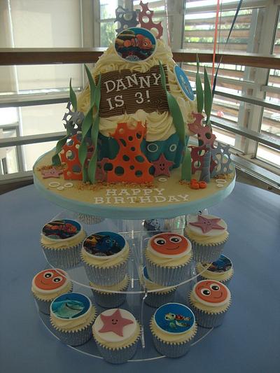 Finding Nemo - Cake by Sam's Cupcakes