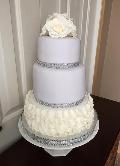 Practice Wedding Cake - Cake by CustomCakebySam