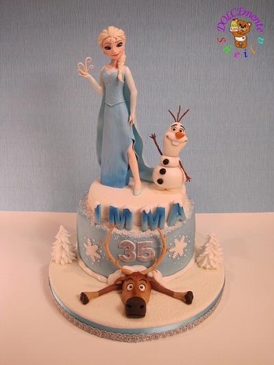 Frozen cake - Cake by Sheila Laura Gallo