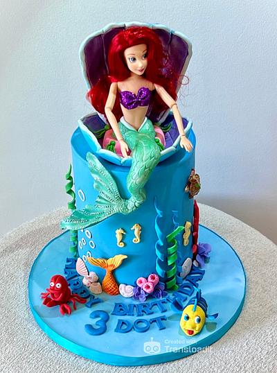 Ariel - Cake by The Elusive Cake Company