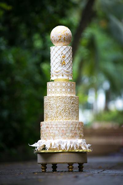 MODERN WEDDING CAKE - Cake by Dhanashree
