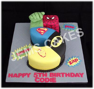 5 superhero - Cake by Cakemaker1965