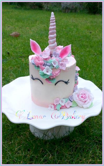 Unicorn Cake - Cake by Lunar Bakery