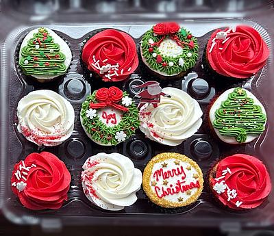 Christmas Cupcakes - Cake by Wendy Army