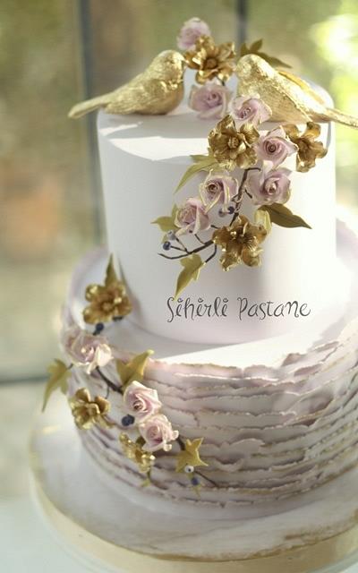 Gold Love Birds Wedding Cake - Cake by Sihirli Pastane