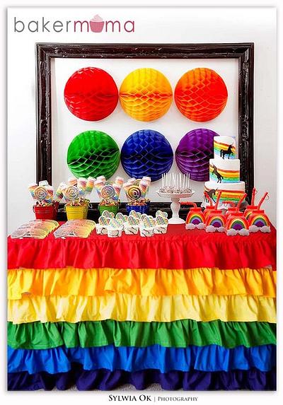 Rainbow & unicorn table - Cake by Bakermama