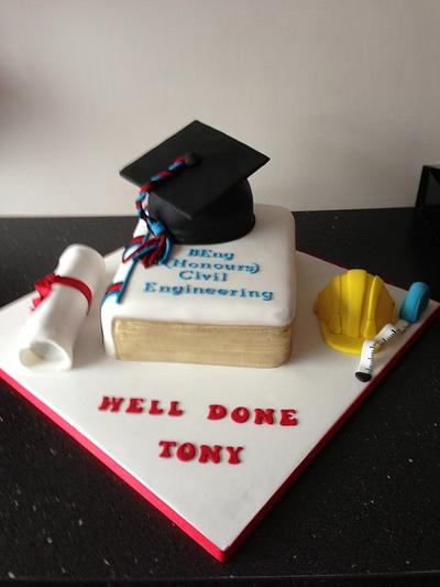 graduation cake - Cake by Donnajanecakes 