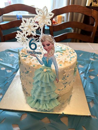 Princess Elsa - Cake by Julia 