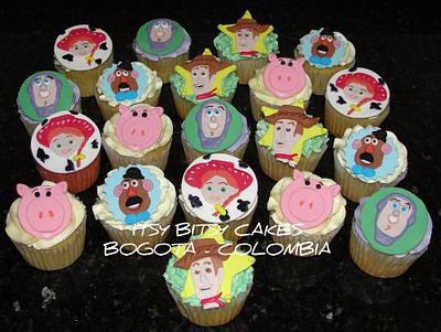 TOY STORY CUPCAKES - Cake by Itsy Bitsy Cakes