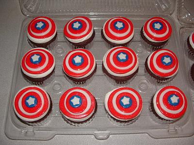 Captain America - Cake by Jennifer C.