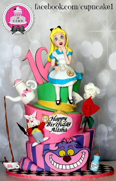 Alice in Wonderland cake - Cake by Danielle Lechuga