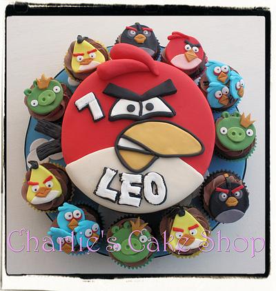 Angry Birds Cake & Cupcake Combi - Cake by Charlie Jacob-Gray