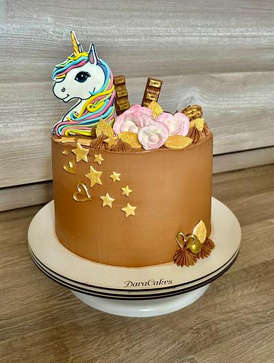 Unicorn cake - Cake by DaraCakes