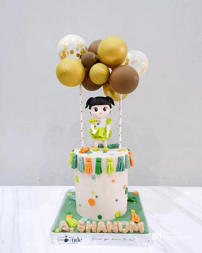 Girly-Themed Birthday Cake with Green and Brown Palette - Cake by Dapoer Nde