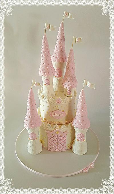 Princess castle cake - Cake by The Custom Piece of Cake