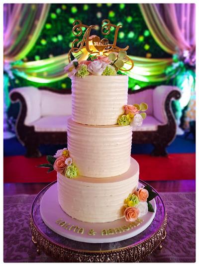 Buttercream Wedding Cake - Cake by Homebaker
