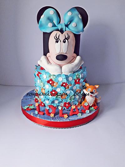 Minnie Mouse themed cake - Cake by Fondantfantasy
