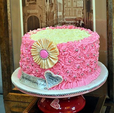 Girly Girly Cake - Cake by Reem