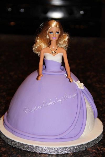 Barbie - Cake by Sonya