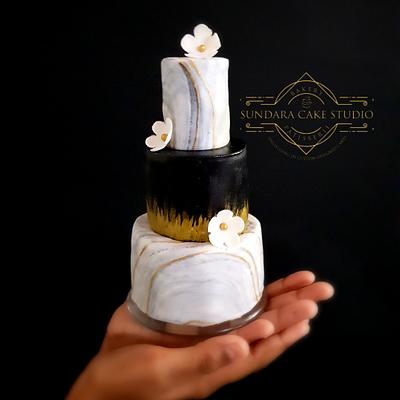 Mini Wedding Cake - Cake by Sherikah Singh 