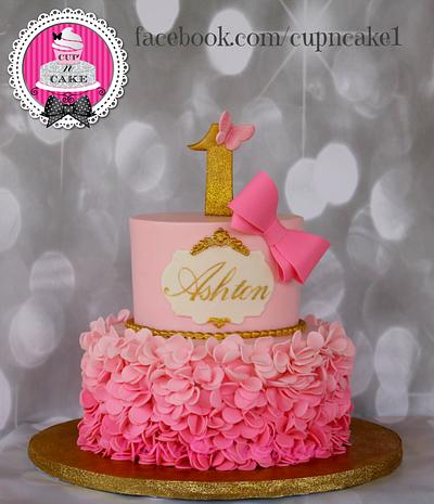 Elegant 1st birthday cake - Cake by Danielle Lechuga