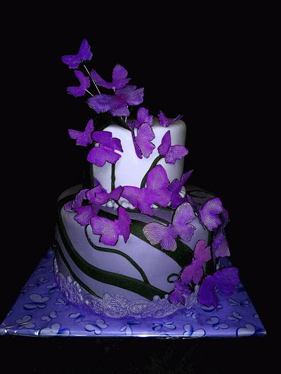 Butterflies cake.. - Cake by Lorna