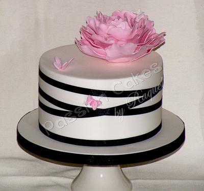 Peony cake - Cake by Passion Cakes By Raquel