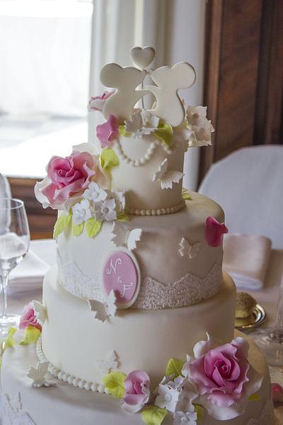 mice and roses wedding cake - Cake by ilaria pelucchi
