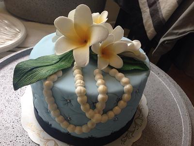 Small frangipani flower cake - Cake by Frangipani Bakery