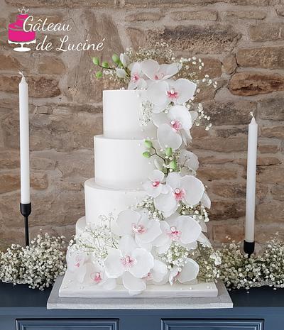 Orchid wedding cake  - Cake by Gâteau de Luciné