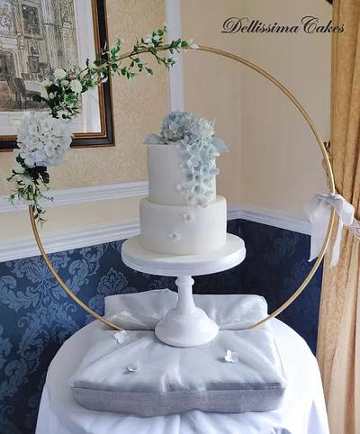 Hydrangea & Hessian - as you've never seen it before!  - Cake by Dellissima Cakes