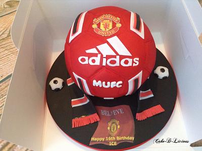Another Man Utd Football Cake - Cake by Sweet Lakes Cakes