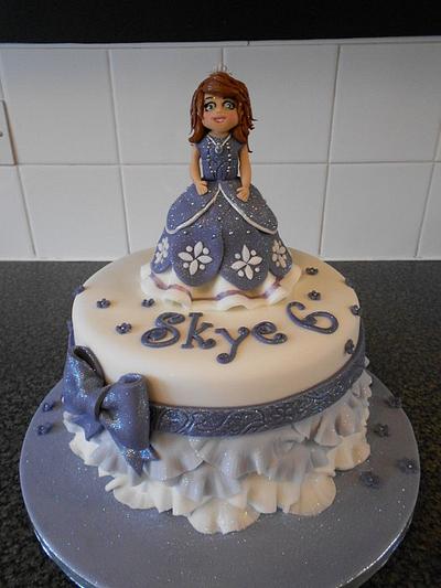 Sofia the First  - Cake by nicolascakes