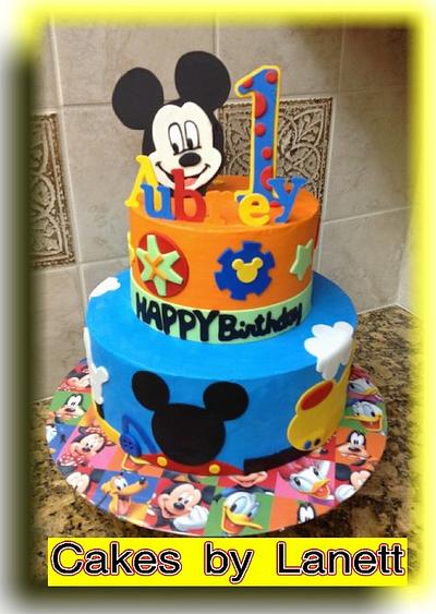 Mickey Mouse Cake & Cookies - Cake by Lanett