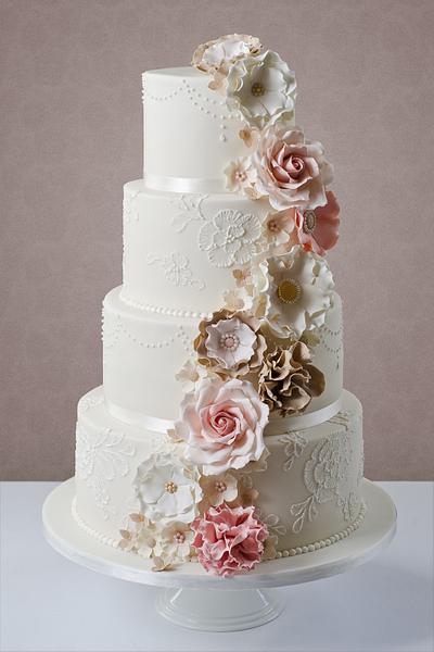 Pink and beige fantasy - Cake by Joanna Rose