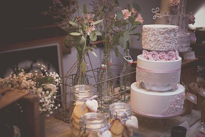 Wedding cake  - Cake by Ô gourmandises de Mary
